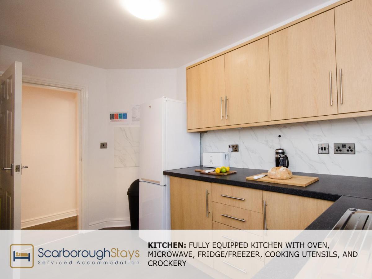 Hibernia Place, 3 Bedroom Townhouse With Patio & Seating Area - Free Parking Σκάρμπορο Εξωτερικό φωτογραφία